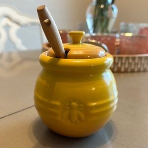 New Le Creuset honey pot.  4” tall, lid is 3”